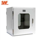 Чиста коробка пропуску кімнати